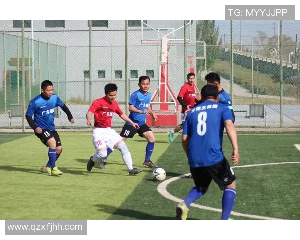 团队协作打造整体实力彰显足球魅力而非依赖个人球星光环 团队协作打造整体实力彰显足球魅力而非依赖个人球星光环